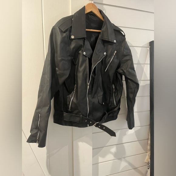 Southside Serpents Riverdale Slim Fit Biker Black Leather Jacket & Jughead hat - Picture 4 of 8